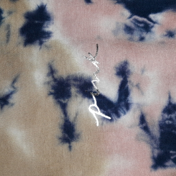 PINK VICTORIA SECRET "VARSITY" PULLOVER HOODIE LIGHTWEIGHT LONGSLEEVE TEE 2021 - Picture 10 of 13